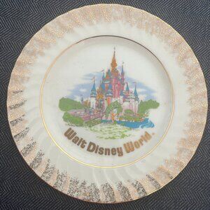 Vintage Walt Disney World Decorative Plate